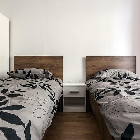 Modern Apartment In Lviv Historic Centre Ngoại thất bức ảnh