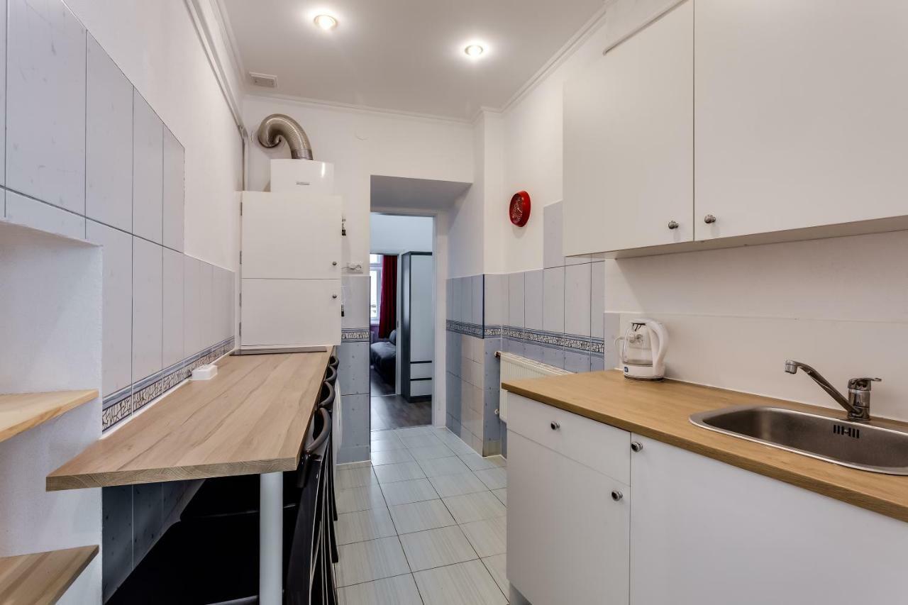 Modern Apartment In Lviv Historic Centre Ngoại thất bức ảnh